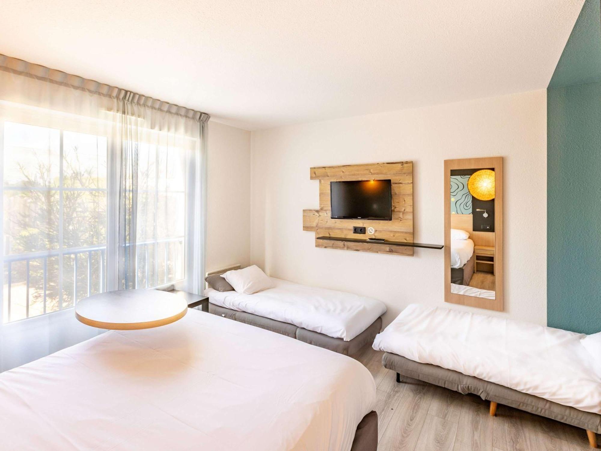Ibis Styles Marennes D'Oleron Hotel Bagian luar foto