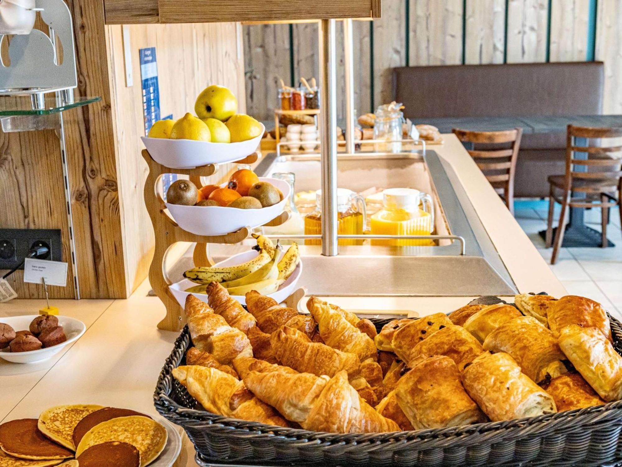 Ibis Styles Marennes D'Oleron Hotel Bagian luar foto